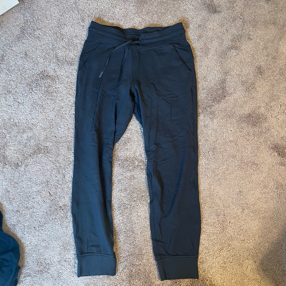 Lululemon joggers